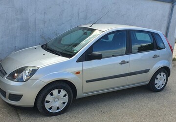 Ford Fiesta 77.500 km 3.800 &euro; Theilheim 97288