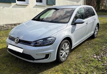 VW Golf 98.000 km 12.900 &euro; München 80807