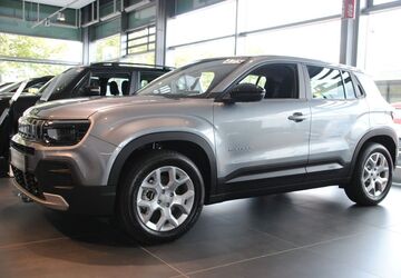 Jeep Avenger 8.000 km 33.990 &euro; Würzburg 97076