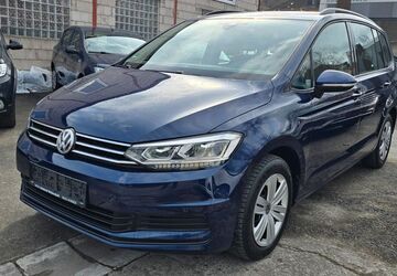 VW Touran 198.900 km 9.999 &euro; Würzburg 97076