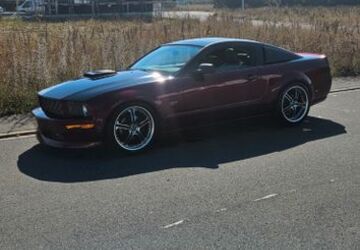 Ford Mustang 121.000 km 17.800 &euro; Albertshofen 97320