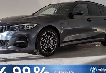 BMW 330 77.054 km 32.880 &euro; Würzburg 97076