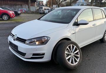 VW Golf 180.000 km 9.790 &euro; Würzburg 97084