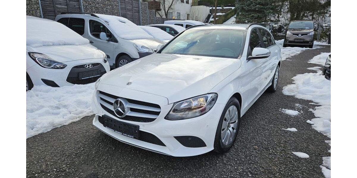 Mercedes-Benz C 200 175.400 km 15.500 &euro; Höchberg 97204