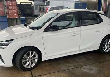 Opel Corsa 27.197 km 12.290 &euro; Sonderhofen-Sächsenheim 97255