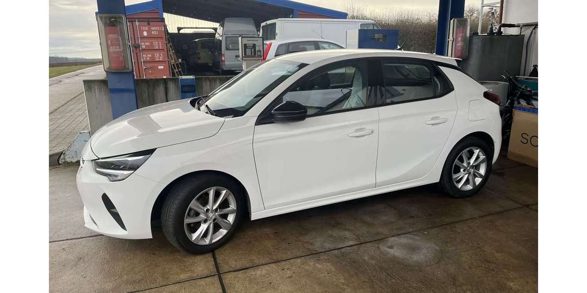 Opel Corsa 27.197 km 12.290 &euro; Sonderhofen-Sächsenheim 97255