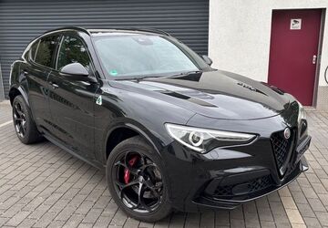 Alfa Romeo Stelvio 96.000 km 42.880 &euro; Volkach 97332