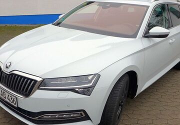 Skoda Superb 45.300 km 24.600 &euro; Waigolshausen 97534