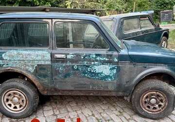 Lada Niva 75.768 km 2.600 &euro; Seinsheim, M 97342