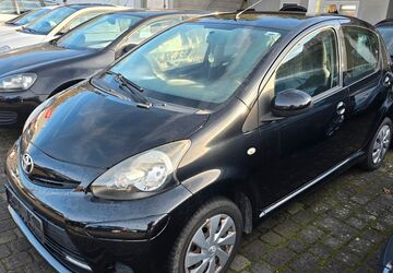 Toyota Aygo (X) 92.000 km 4.400 &euro; Randersacker 97236