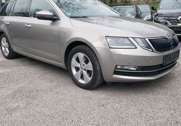 Skoda Octavia 93.400 km 14.950 &euro; Würzburg 97082