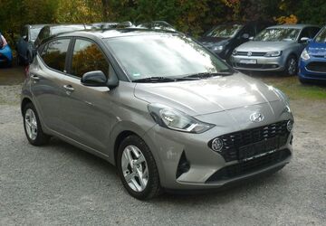 Hyundai i10 57.000 km 12.990 &euro; Estenfeld bei Würzburg 97230