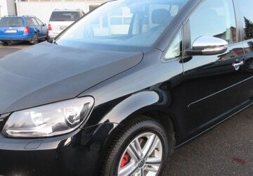 VW Touran 171.500 km 8.995 &euro; Tauberbischofsheim 97941