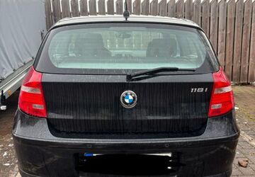 BMW 118 263.256 km 2.300 &euro; Rottendorf 97228