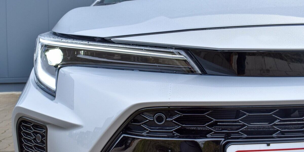 Suzuki Swace Comfort+ 1.8l CVT Hybrid 33.450 km 23.890 &euro; Höchberg-Würzburg 97204