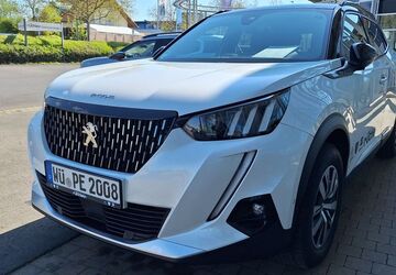 Peugeot 2008 37.000 km 23.990 &euro; Würzburg 97076