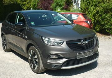Opel Grandland (X) 60.000 km 21.500 &euro; Estenfeld bei Würzburg 97230