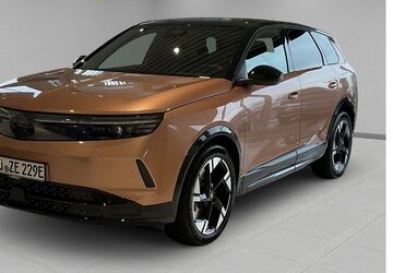 Opel Grandland (X) 4.500 km 51.990 &euro; Würzburg 97076