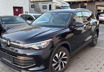 VW Tiguan 6.800 km 32.880 &euro; Volkach 97332