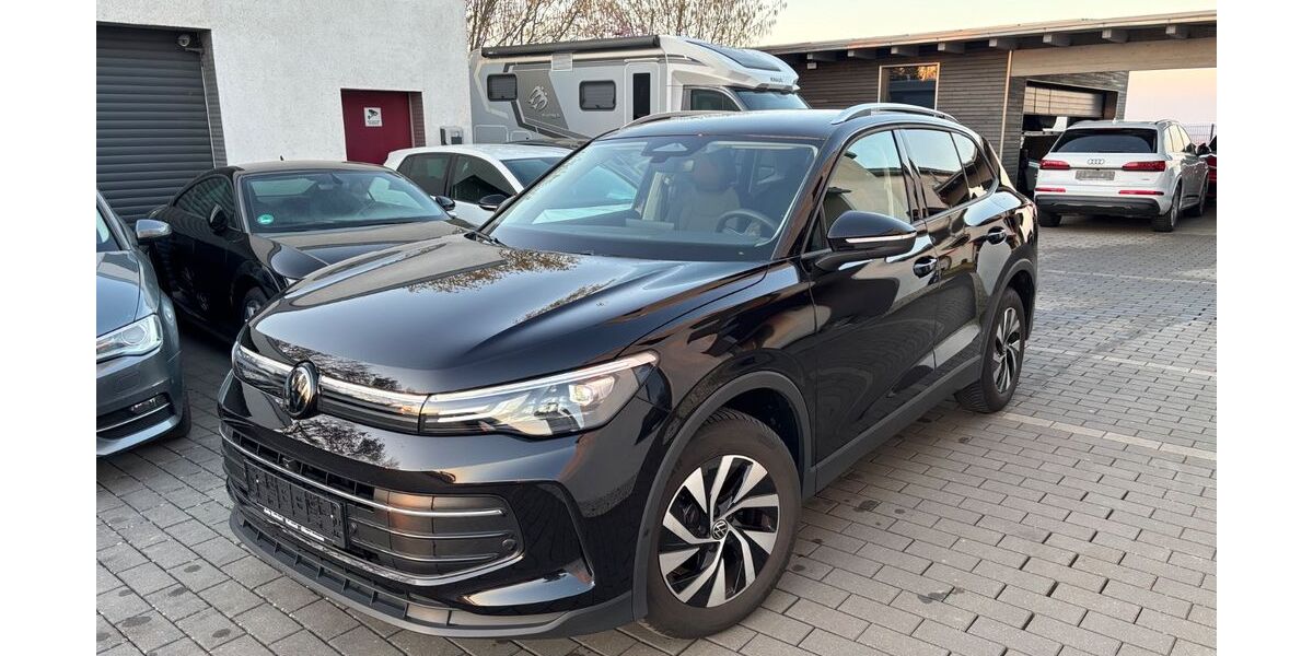 VW Tiguan 6.800 km 32.880 &euro; Volkach 97332