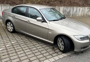 BMW 318 205.000 km 4.400 &euro; Markt Einersheim 97348