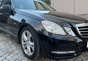Mercedes-Benz E 200 174.245 km 9.690 &euro; KITZINGEN 97318