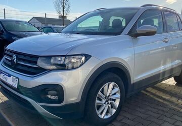 VW T-Cross 97.226 km 15.900 &euro; Bergtheim 97241