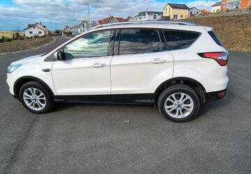 Ford Kuga 97.121 km 16.750 &euro; Neubrunn 97277