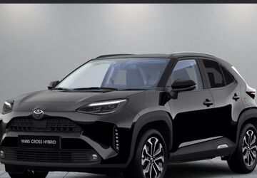 Toyota Yaris Cross 1.500 km 29.990 &euro; Marktheidenfeld 97828