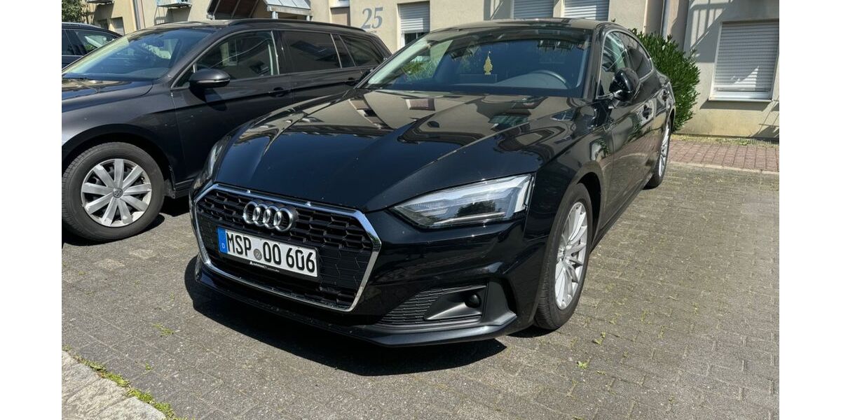 Audi A5 59.500 km 27.900 &euro; Würzburg 97084