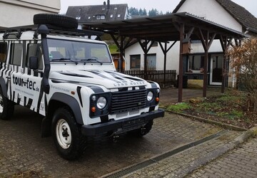 Land Rover Defender 89.000 km 34.999 &euro; Grünsfeld 97947