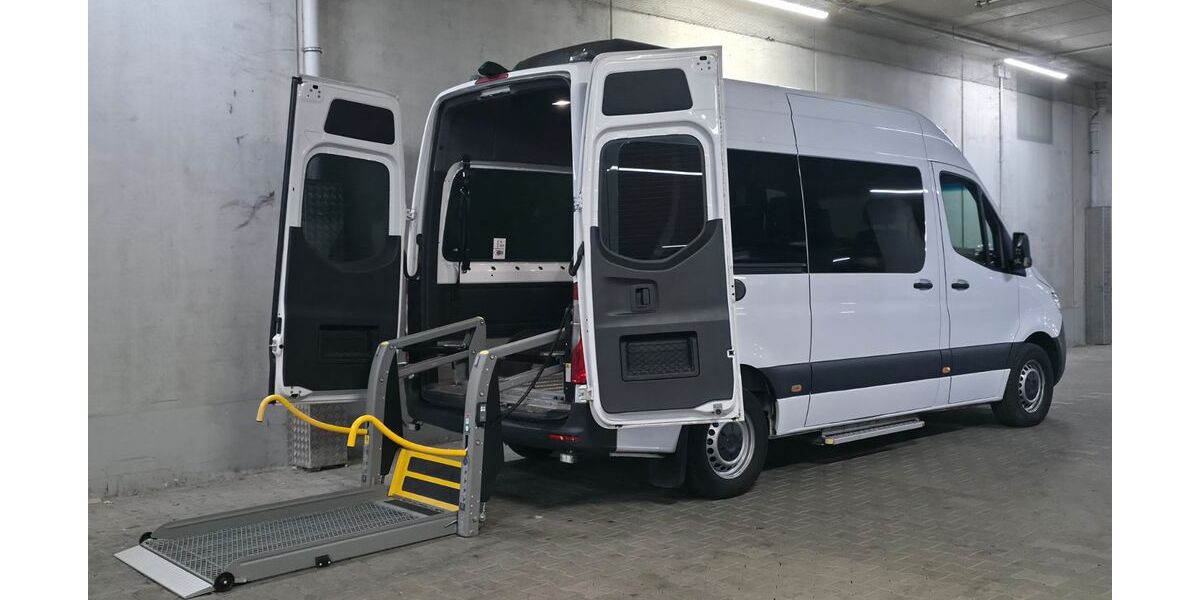 Mercedes-Benz Sprinter 199.980 km 35.450 &euro; Würzburg 97084