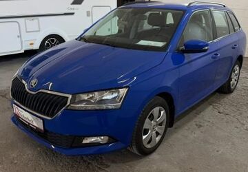 Skoda Fabia 30.600 km 15.990 &euro; Würzburg 97074