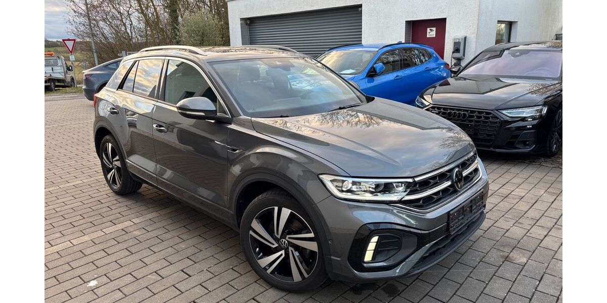 VW T-Roc 49.300 km 29.880 &euro; Volkach 97332
