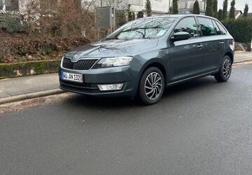 Skoda Rapid 128.500 km 6.990 &euro; Würzburg 97076