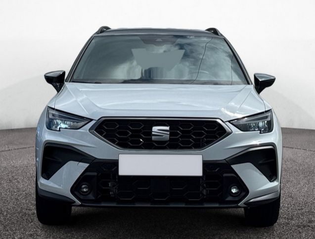Seat Arona 1.200 km 27.999 &euro; Würzburg 97076