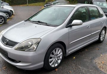 Honda Civic 208.400 km 2.999 &euro; Würzburg 97082