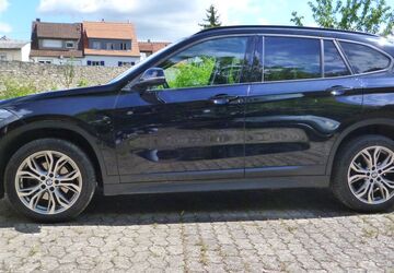BMW X1 72.600 km 19.100 &euro; Würzburg 97084