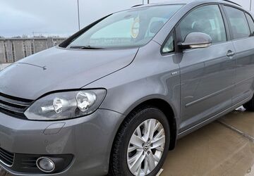 VW Golf 89.000 km 9.990 &euro; Würzburg 97082