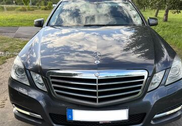 Mercedes-Benz E 220 201.523 km 11.990 &euro; Segnitz 97340