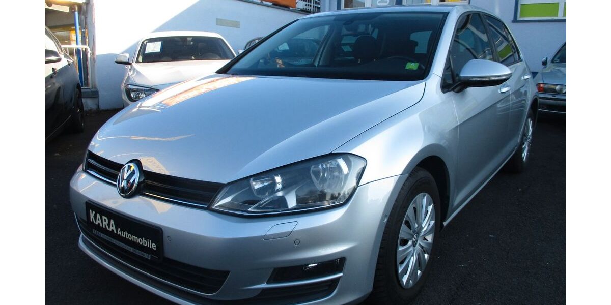 VW Golf 233.243 km 7.350 &euro; Würzburg 97076
