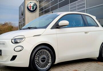 Fiat 500e 12.809 km 21.990 &euro; Würzburg 97076