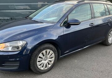 VW Golf 274.000 km 5.600 &euro; Würzburg 97076