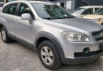 Chevrolet Captiva 189.000 km 2.950 &euro; Würzburg 97082