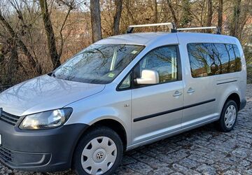 VW Caddy Maxi 124.983 km 12.400 &euro; Albertshofen 97320