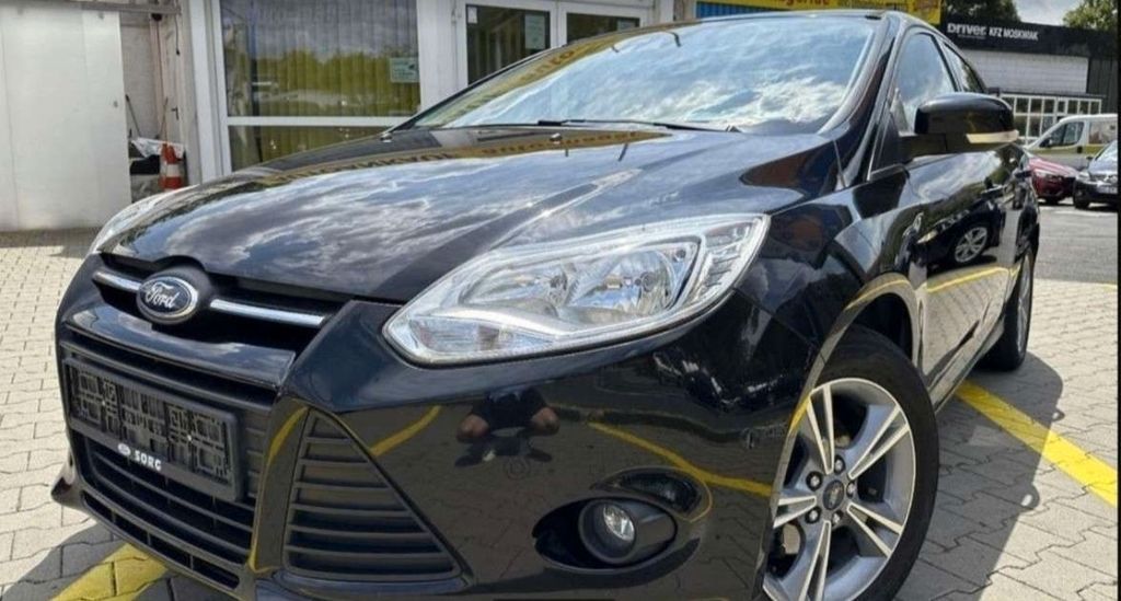 Ford Focus 194.000 km 6.500 &euro; Würzburg 97076