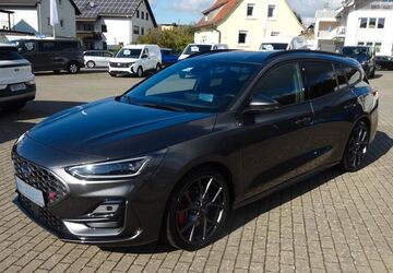 Ford Focus 24.075 km 30.990 &euro; Tauberbischofsheim 97941