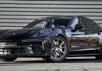 Porsche Panamera 14.900 km 123.890 &euro; Estenfeld 97230