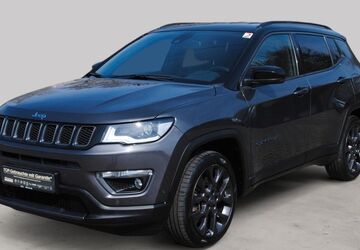 Jeep Compass 84.600 km 22.490 &euro; Würzburg 97076
