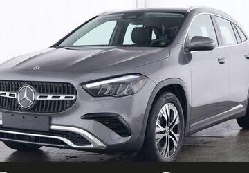 Mercedes-Benz GLA 180 5.850 km 35.250 &euro; Karlstadt 97753